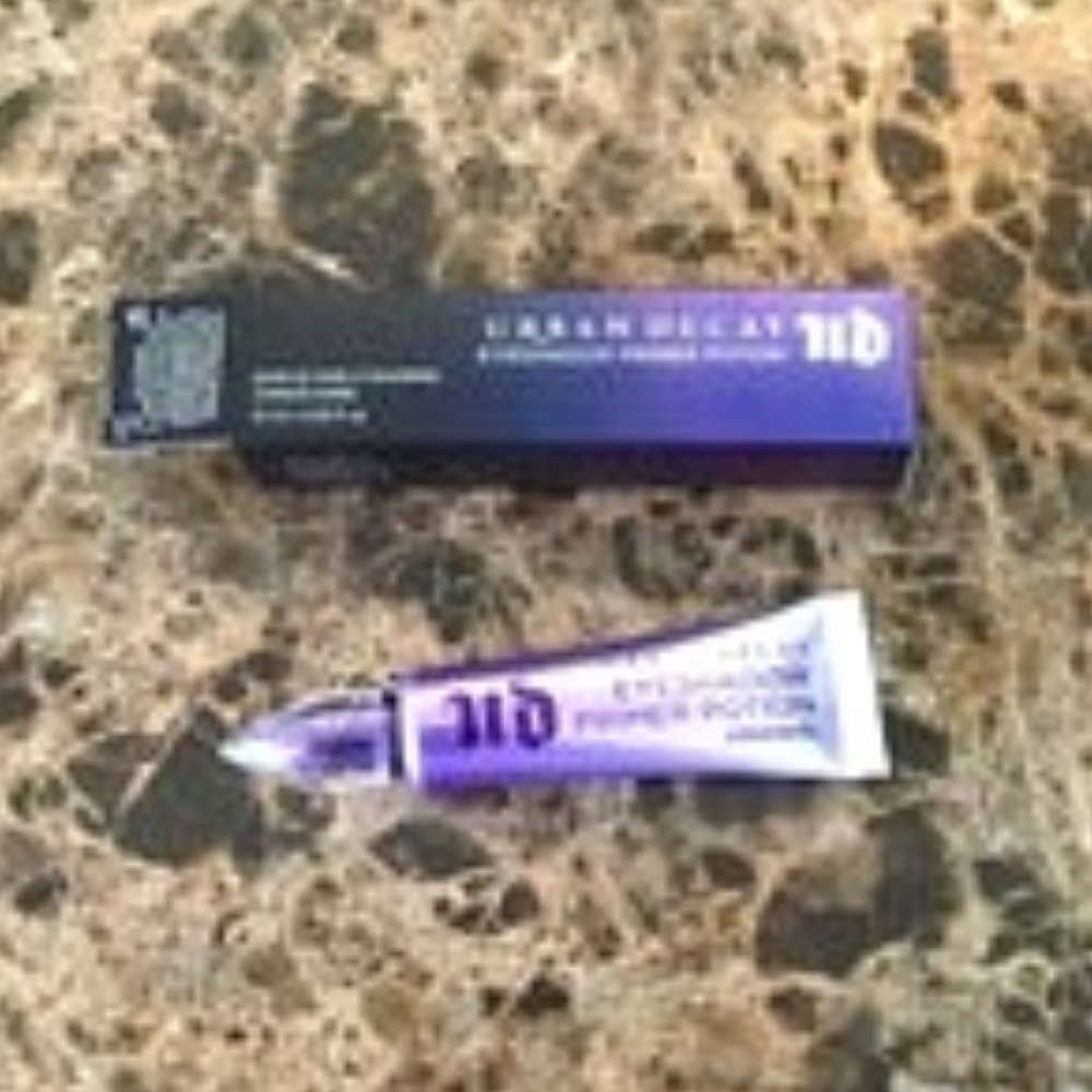 🎁NIB Urban Decay Original Eyeshadow Primer